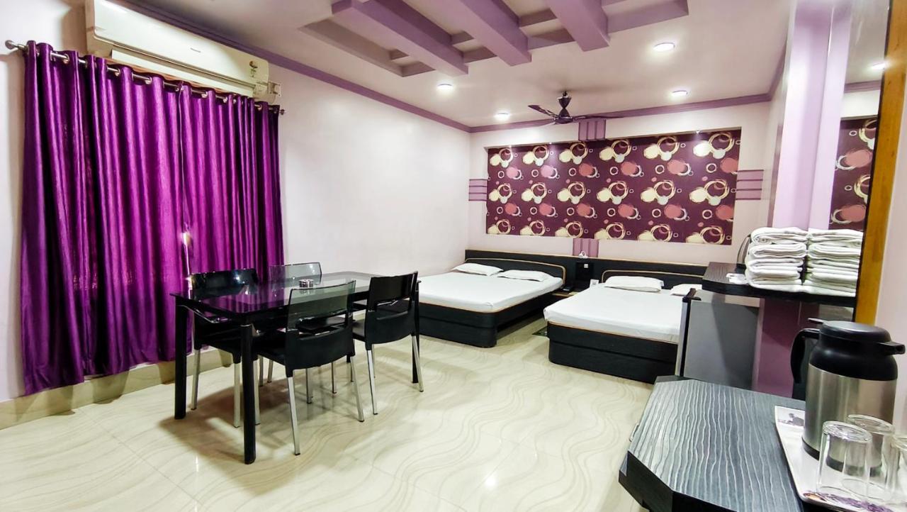 Hotel Samrat Baharampur ภายนอก รูปภาพ