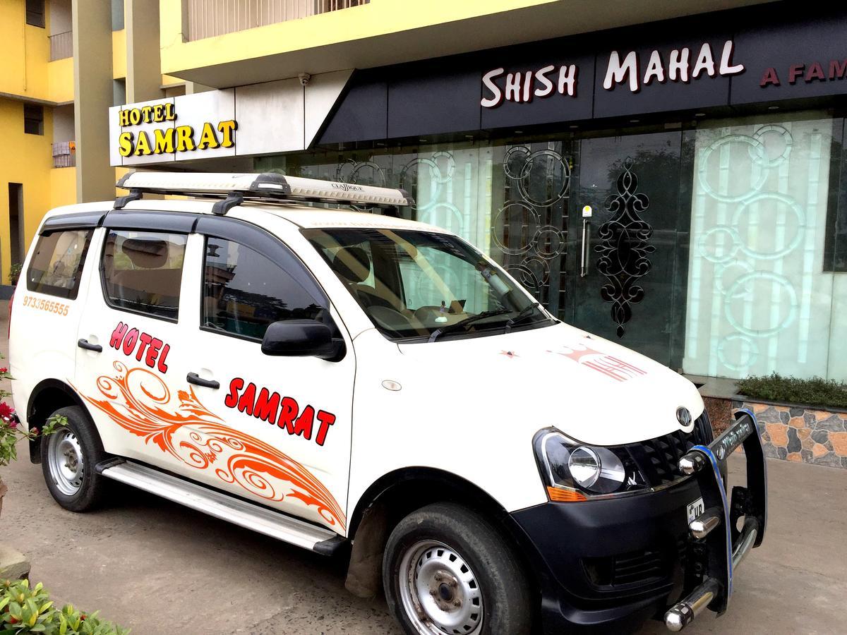 Hotel Samrat Baharampur ภายนอก รูปภาพ